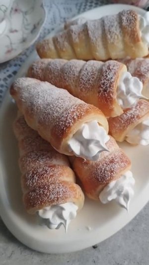 Слоёные трубочки с кремом