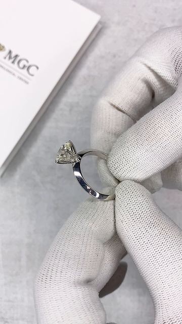 Кольцо с бриллиантами арт: К10775 смотреть онлайн