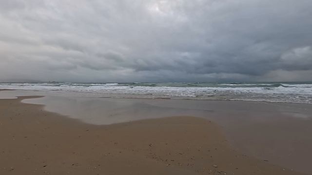 25.02.Завозят песок на пляжи. Анапа. смотреть онлайн