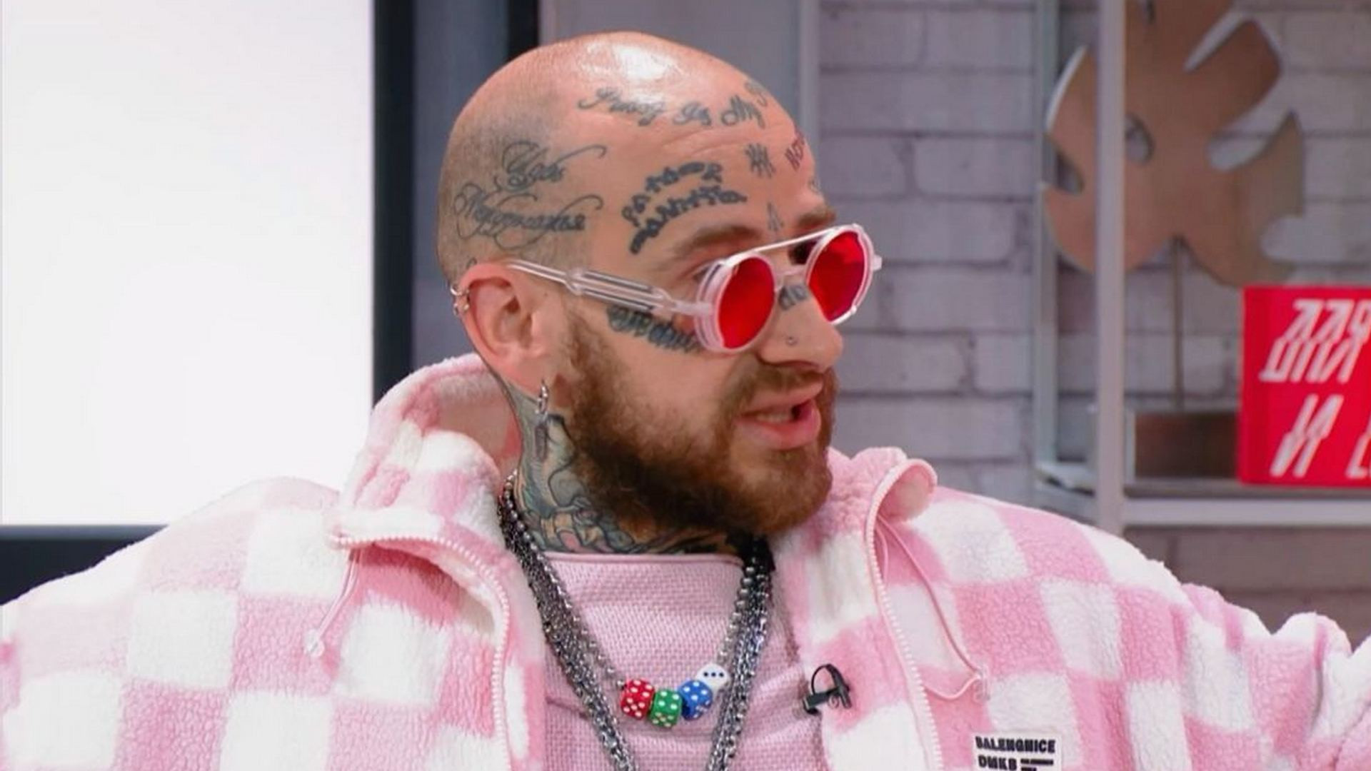 Салон, 1 сезон, 8 выпуск