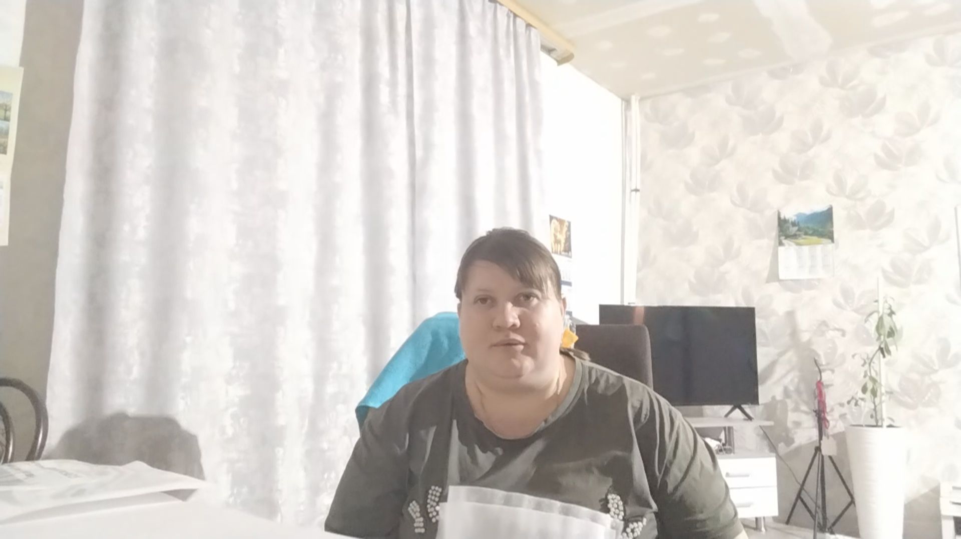 ПРОСТАЯ ЖИЗНЬ 45// СЕЮ ПЕРЦЫ// ПРИЕХАЛ ПАПА ВРУЧИЛА ПОДАРОК смотреть онлайн