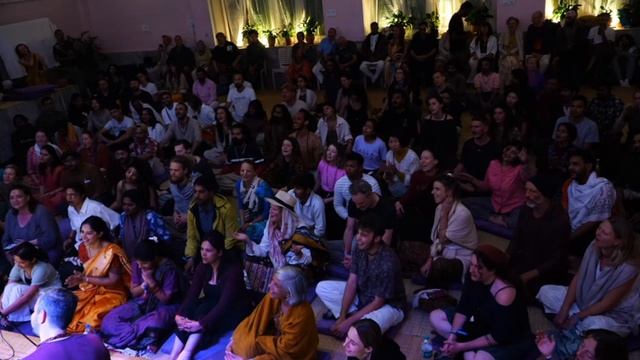 2026.02.23 Rishikesh kirtan Fest Adi Rasa prabhu смотреть онлайн