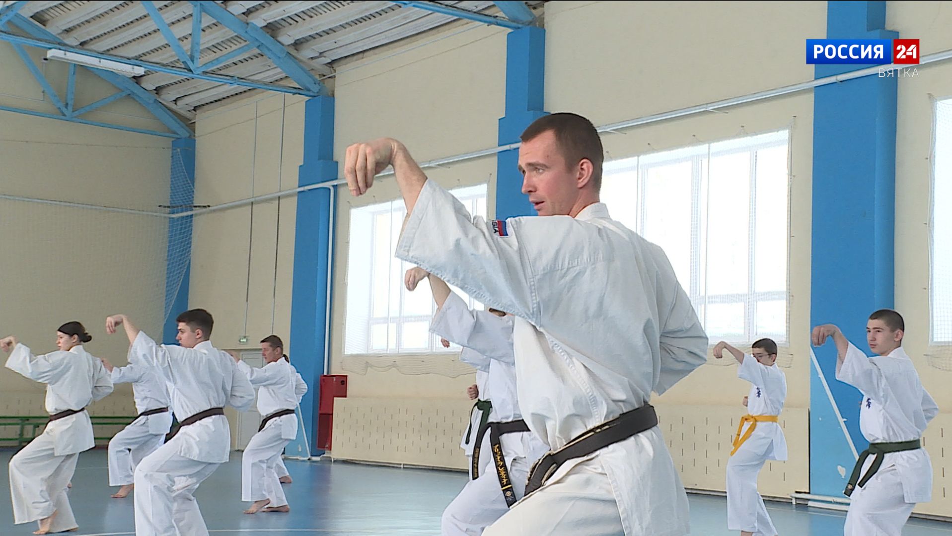 В Кирове прошли учебно тренировочные сборы по каратэ кёкусинкай смотреть онлайн