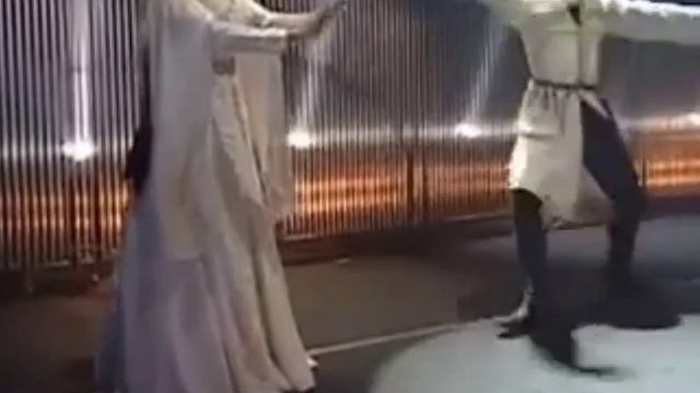 ВХА ''Иристон'' (СПб) & Группа ''ДДТ'' - Ауадз мæ нана | Поют Осетины