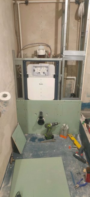 Инсталляция своими руками