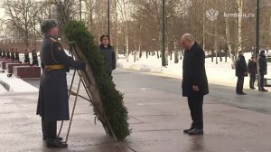 Апти Алаудинов "АХМАТ". Возложение венка к Могиле Неизвестного Солдата у Кремлёвской стены