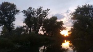 Красивый закат р. Бузулук