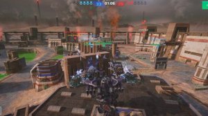 Играю в War robots с папой