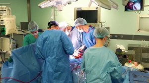 Кардиохирурги НИИ СП им. Н.В. Склифосовского сохранили сердце пациента.