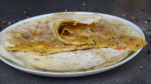 Просто ВАУ! Пеку эти лепешки постоянно. Домашние в восторге