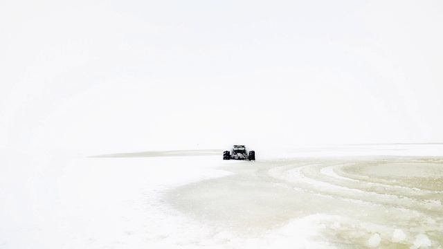 Снежная беспрепятственная радиоуправляемая 4WD гонка Axial Yeti XL смотреть онлайн