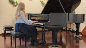 Кондратьева Любовь, 13 лет / П.И. Чайковский - «Май. Белые ночи» из цикла «Времена года»