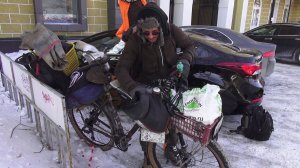 От Таксимо до Петербурга – через морозы и ветры: история отчаянного велогитариста