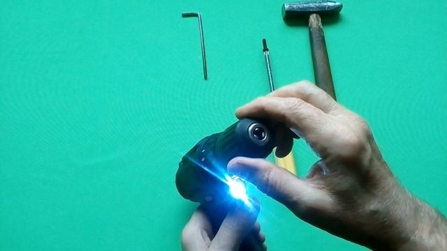Как снять патрон с дрели или шуруповерта 2026 02 25