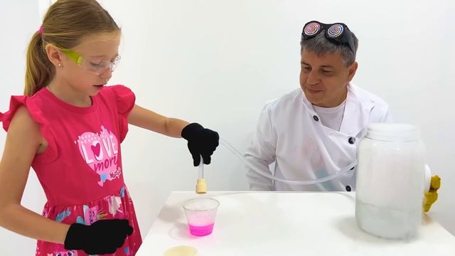 Nastya Plays with Dad & More Kids Stories смотреть онлайн