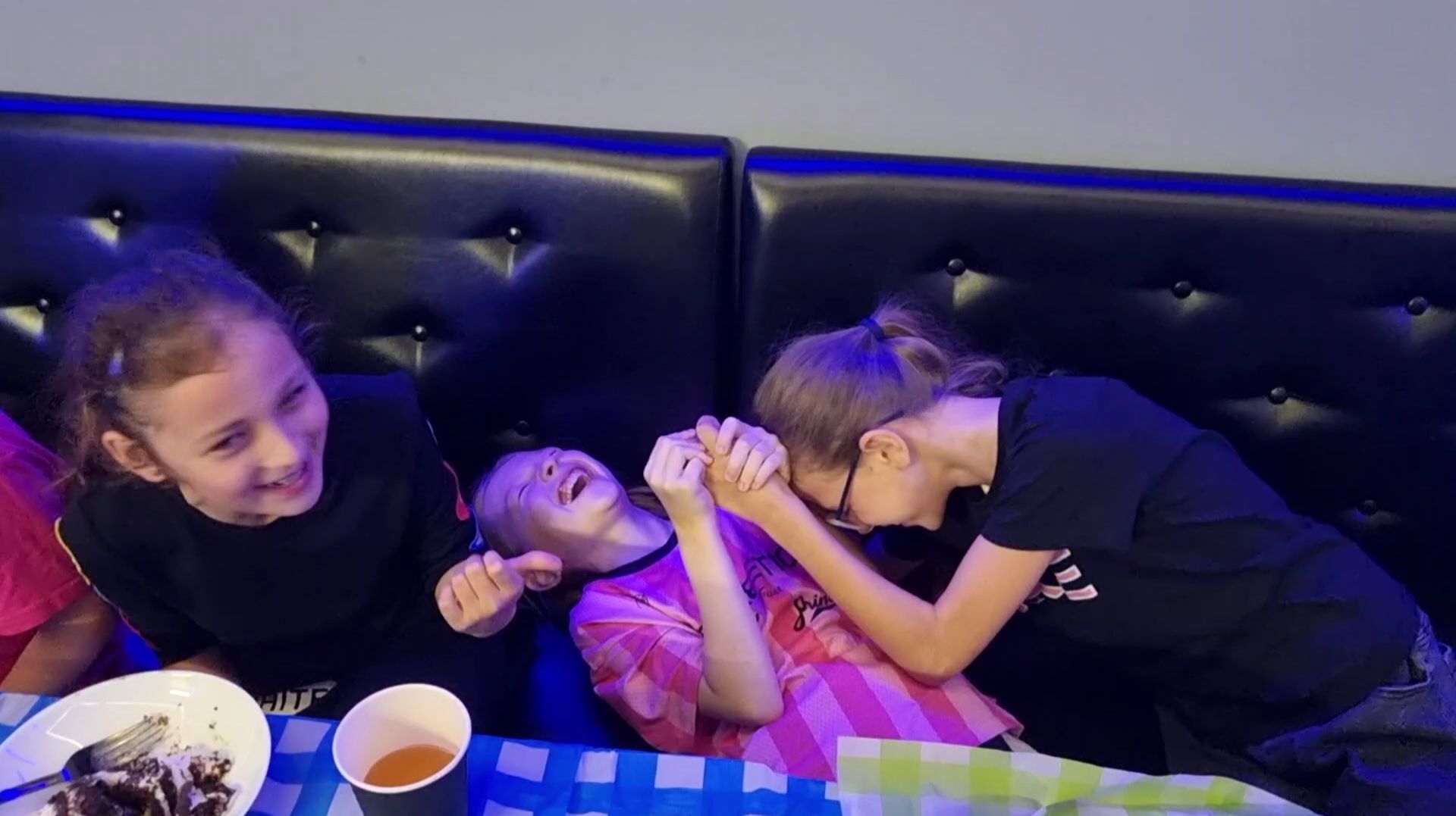 Я на дне рождения Лёши в WarPoint!