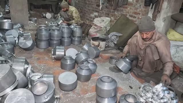 Получайник-полукастрюля. Производство Пакистан