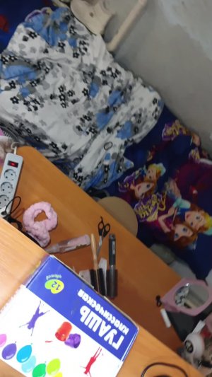 уборочка бомжатника(моего угла)