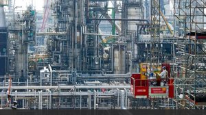 Захарова назвала прекращение Киевом транзита через «Дружбу» угрозой безопасности ЕС