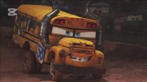 МУЛЬТИКИ: МОЛНИЯ МАКВИН и ВЕСЁЛЫЕ ДРУЗЬЯ — ЗАЖИГАЮТ в СУПЕРТАНЦЕ! 🚗