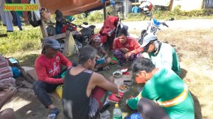 Филиппинка на русском. Стройка. Заканчиваем с колоннами, штробим стены, грунтуем металлоконструкции.