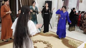 Лёня Савченко справляет день рождения ла внукости 7 лет учиндя и бал