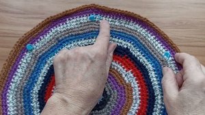Как связать ровный красивый коврик.