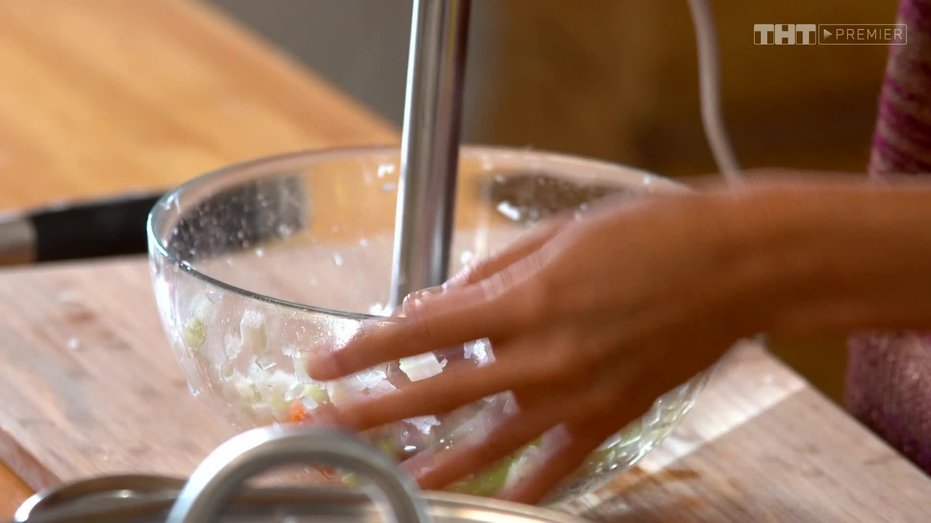 Два с половиной повара, 1 сезон, 31 выпуск