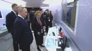 Владимир Путин принял участие в Форуме будущих технологий (ч. 2)
