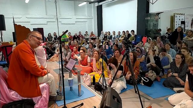 22 05  Лекция Патита Паваны прабху