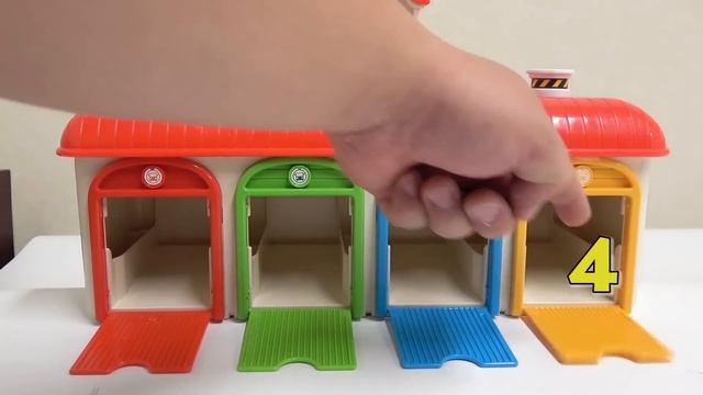 Красим машинки. Мультик для детей Красим машинки. Мультик для детей