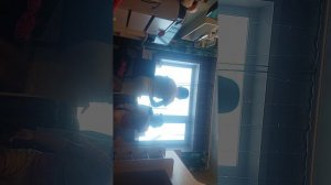 танец крутой😎