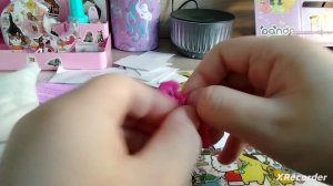 распаковка бумажных сюрпризов