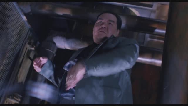 Криминальная история: Разборка между Чаном и Хунгом на корабле