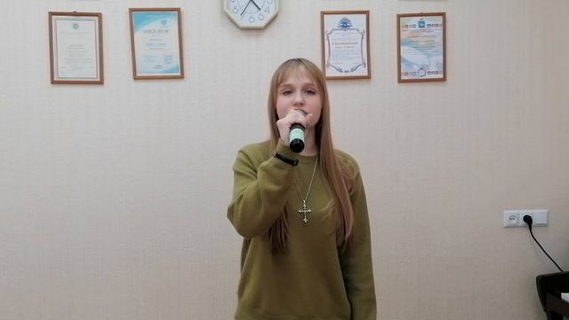 Солдатова Ксения (вокальный ансамбль "Аквамарин")