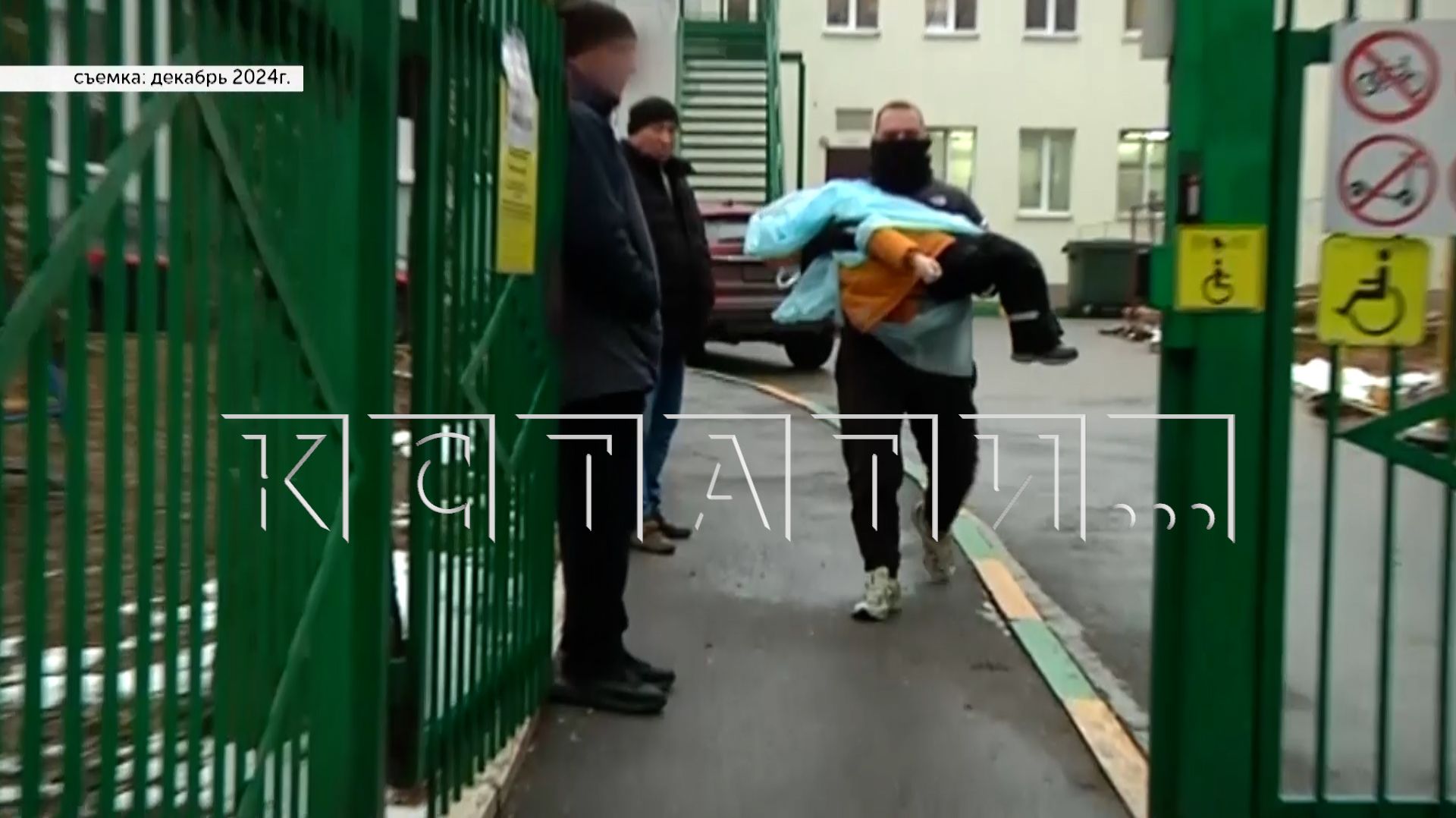 За гибель трёхлетнего ребёнка в детском саду реального наказания никто не понёс смотреть онлайн