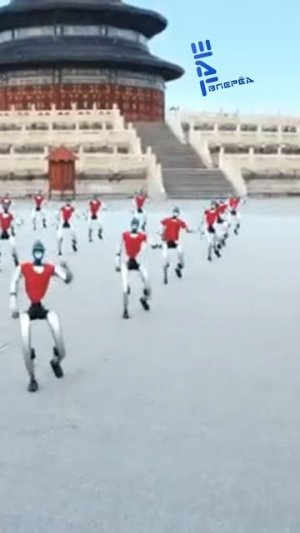 Китайские инженеры такие "А давайте толпу роботов научим кунг-фу" #роботы #новости #единоборства