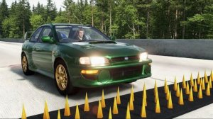 BeamNG Drive - Массивная авария с использованием шипованной ленты и столкновения автомобилей