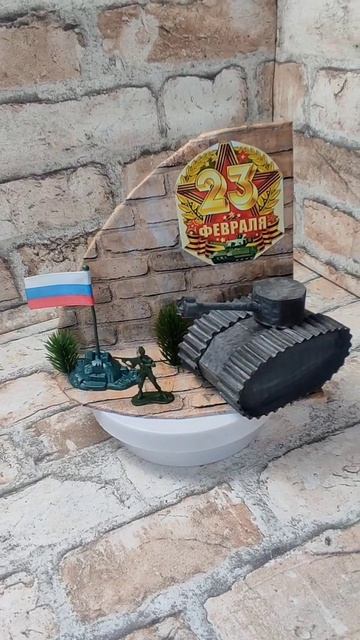 Идеи поделок к 23 февраля и 9 мая