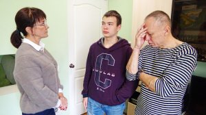 УЧИТЕЛЬНИЦА ПРИШЛА К ГРИФЕРУ ДОМОЙ В РЕАЛЬНОЙ ЖИЗНИ УДАЛИТЬ МАЙНКРАФТ!