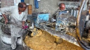 Парфюмерная фабрика. Пакистан