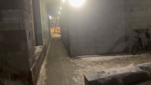 Уже веет весной.