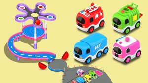 Веселые цветные мячики и машинки для игр - игрушечные машинки для детей