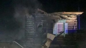Мать и двое детей погибли при пожаре в доме в Бурятии