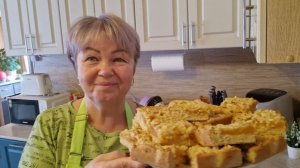 ХЛОПЦЫ МОИ ОТДЫХАЮТ, А Я ИСПЕКУ ВЕНСКОЕ ПЕЧЕНЬЕ.