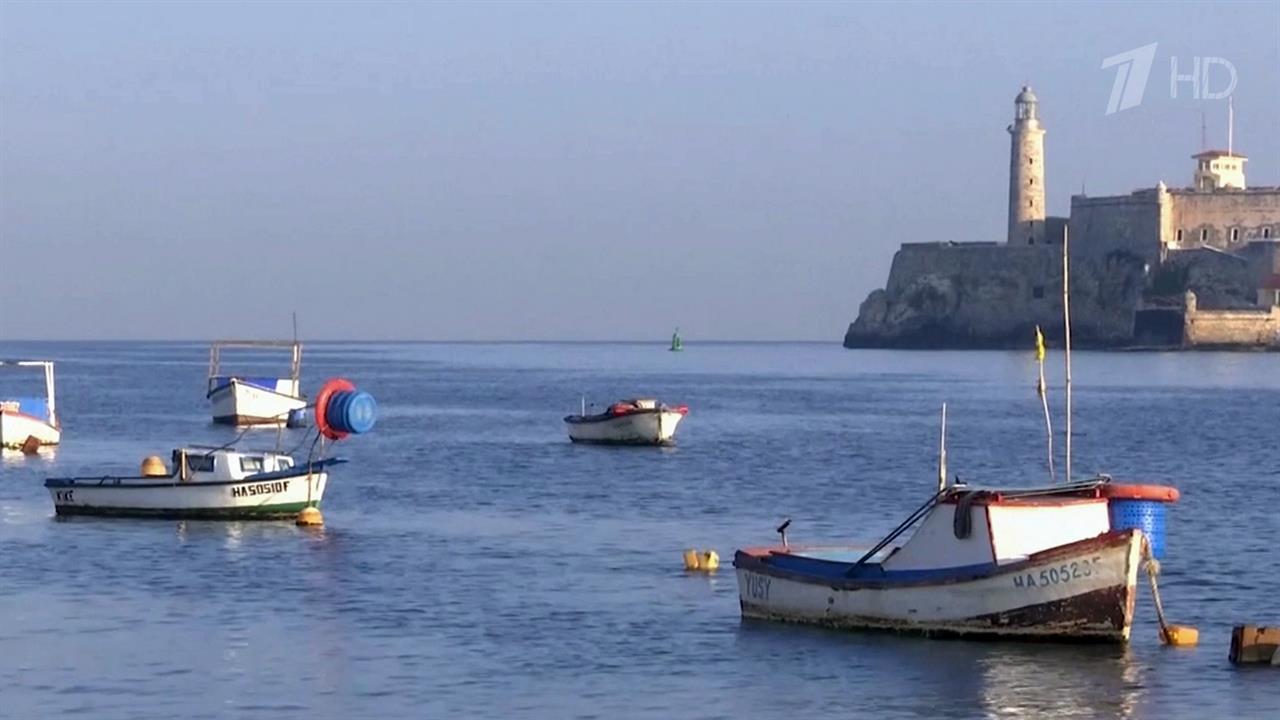 Катер под номерами США вторгся в воды Кубы и открыл стрельбу. смотреть онлайн