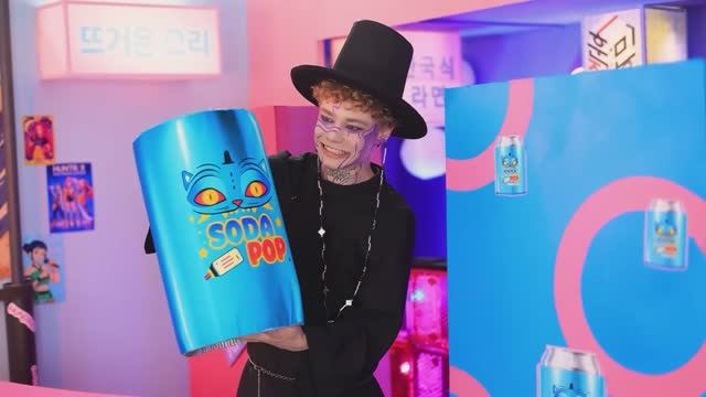 Настоящий vs Фейковый K-Pop Demon Hunters! K-Pop Трансформация на в смотреть онлайн