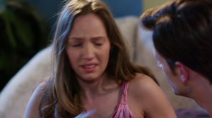 Деффчонки, 4 сезон, 9 серия