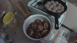 НА УЛИЦЕ КАТОК! В ГОРОД НЕ ЕДУ! ЗИМНИЙ ВЕЧЕР В ДЕРЕВНЕ НА КУХНЕ!ФЕДОР ПОЗВОЛЯЕТ МНОГО!!