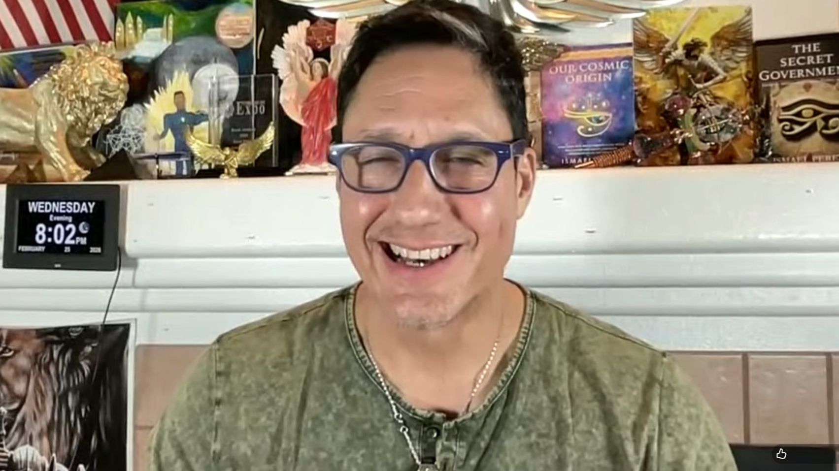 Оперативный брифинг Галактического Альянса: Постепенная подготовка к полному раскрытию.Исмаэль Перес смотреть онлайн